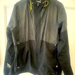 Under Armour AllSeasonGear Mens Run Jacket 1232631 XL Black